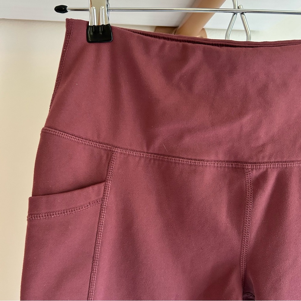 Maroon yogalicios‎ leggings; size: M - Picture 6 of 8